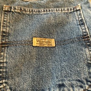 Wrangler Carpenter style 38x30